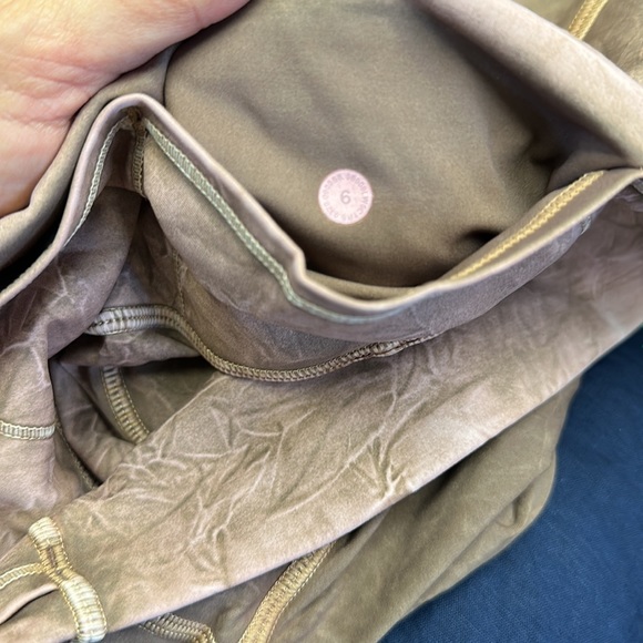 Lululemon Fast and Free Tight II Ice Dye Leggings - Picture 4 of 9